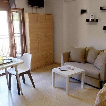 Super View Apartments 伊拉克利翁 外观 照片
